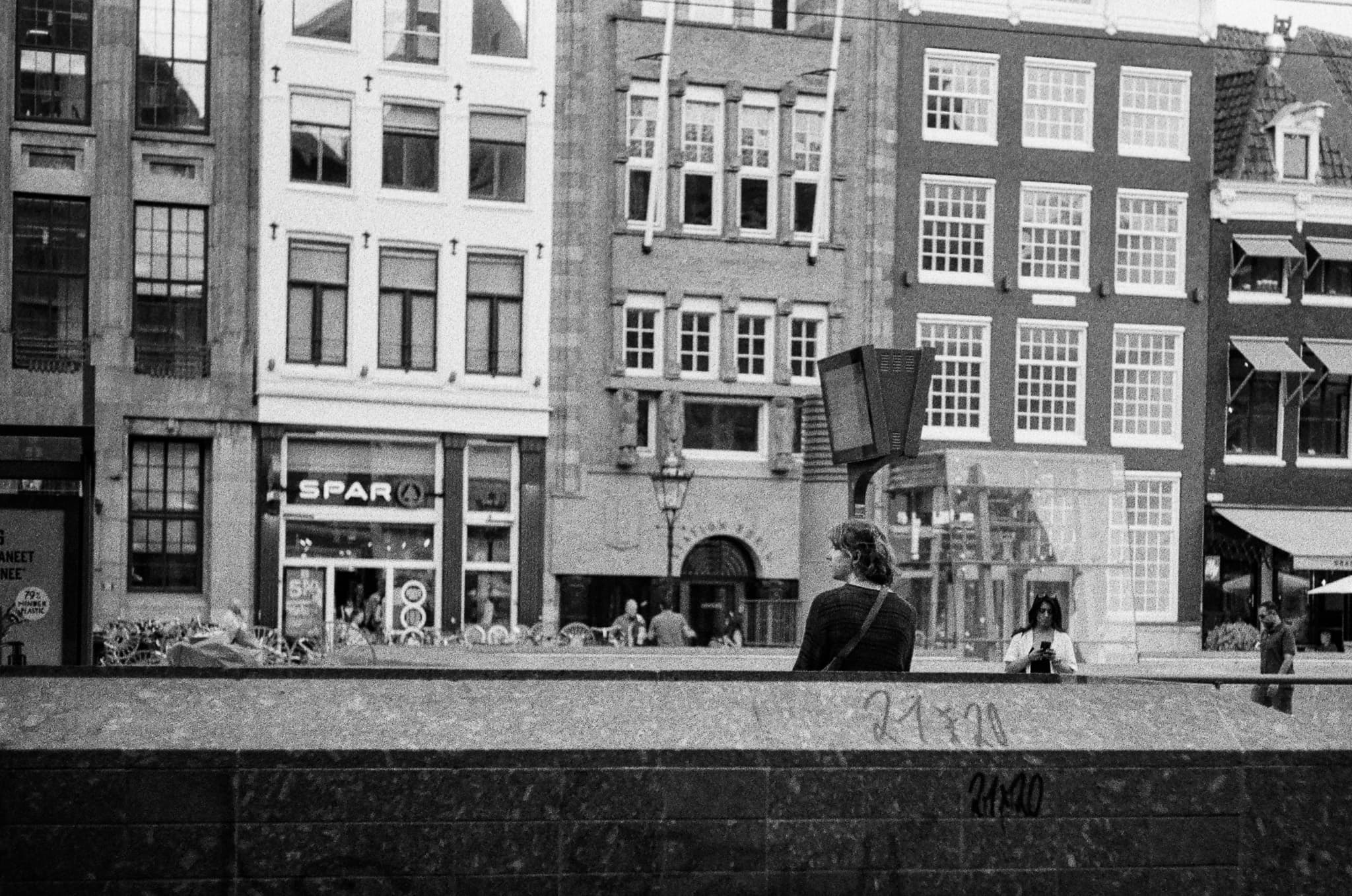 photograph in amsterdam, shot on LEICA Q2