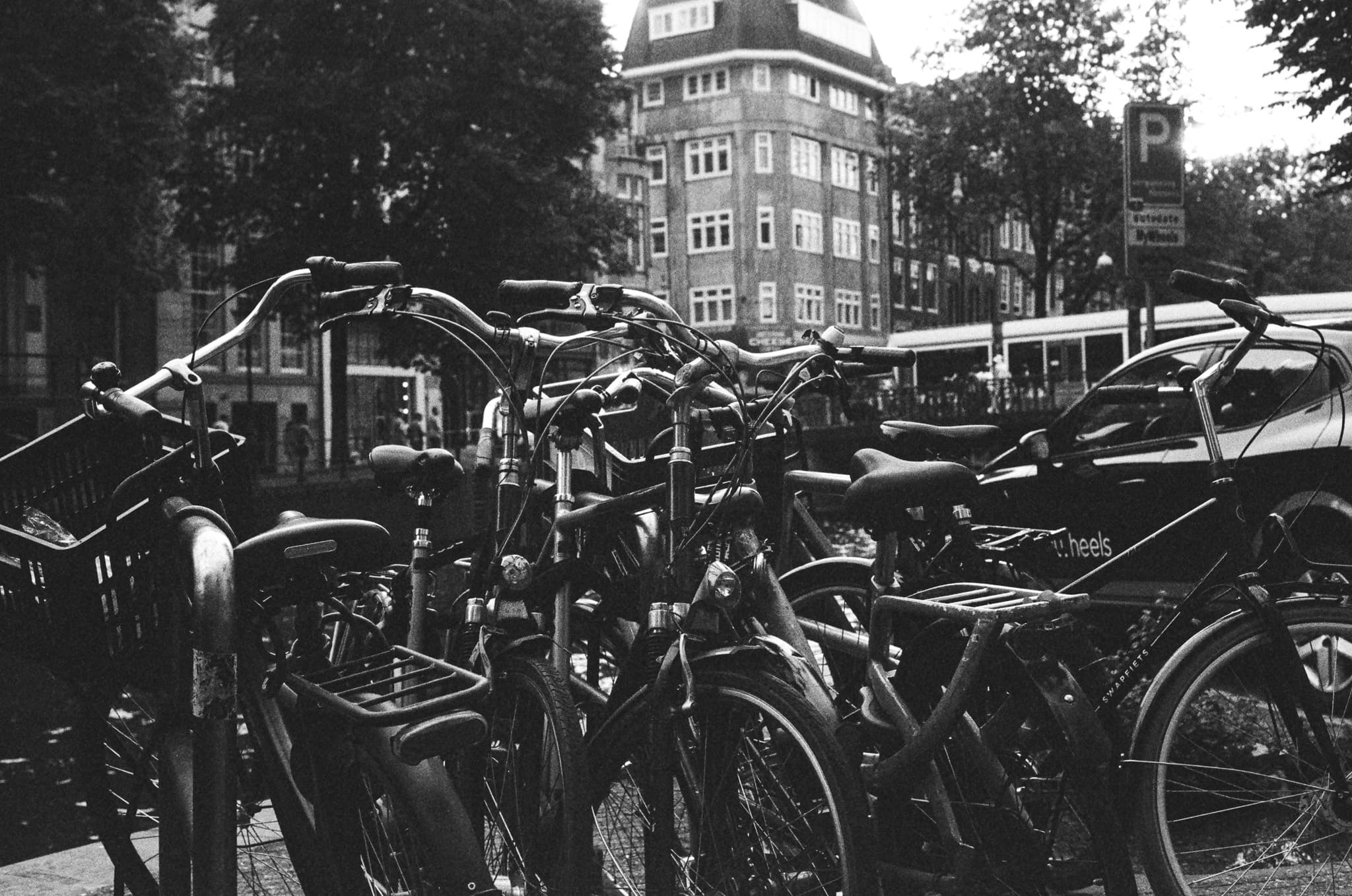 photograph in amsterdam, shot on LEICA Q2